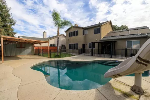 Exterior - 2217 Lionudakis Ct, Modesto, CA 95355 photo 5 of 6