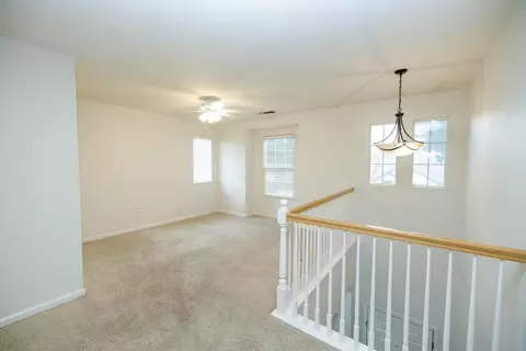 Living - 2217 Lionudakis Ct, Modesto, CA 95355 photo 4 of 5