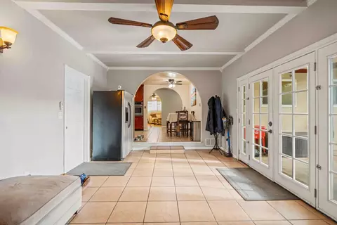 Entry Way - 1016 Wolverine Way, Modesto, CA 95355 photo 2 of 3