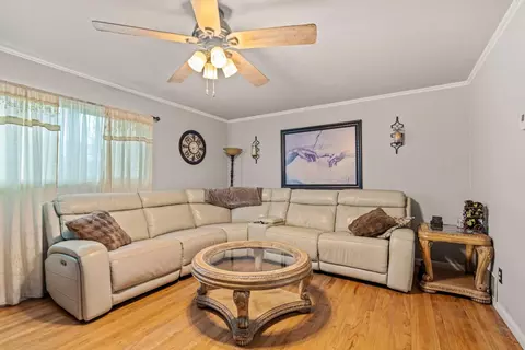 Living - 1016 Wolverine Way, Modesto, CA 95355 photo 2 of 2