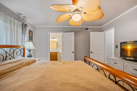 Bedroom - 1016 Wolverine Way, Modesto, CA 95355 photo 4 of 4