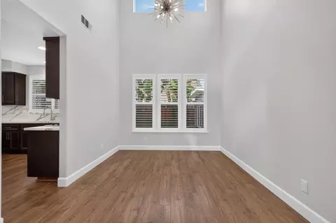 Entry Way - 719 Lars Ct, Modesto, CA 95351 photo 1 of 3