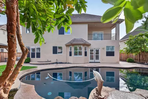 Exterior - 719 Lars Ct, Modesto, CA 95351 photo 13 of 14
