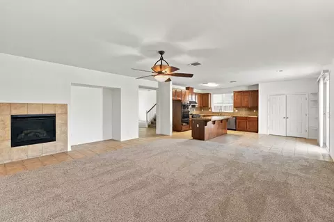 Living - 1943 Basil Dr, Manteca, CA 95336 photo 3 of 7