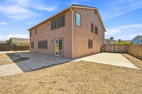 Exterior - 1943 Basil Dr, Manteca, CA 95336 photo 3 of 3