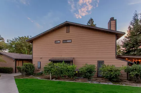 Exterior - 664 Shadowview Ct, Turlock, CA 95382 photo 9 of 10