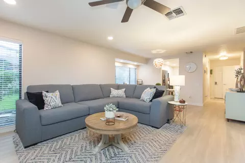 Living - 664 Shadowview Ct, Turlock, CA 95382 photo 4 of 4
