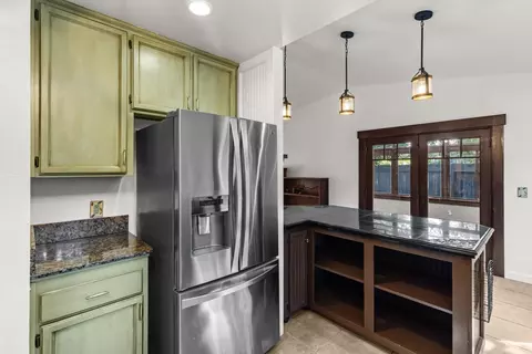 Kitchen - 9544 Central Ave, Folsom, CA 95630 photo 3 of 5