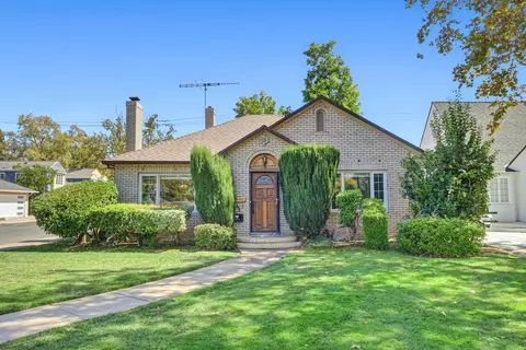 1301 47th St, Sacramento, CA 95819