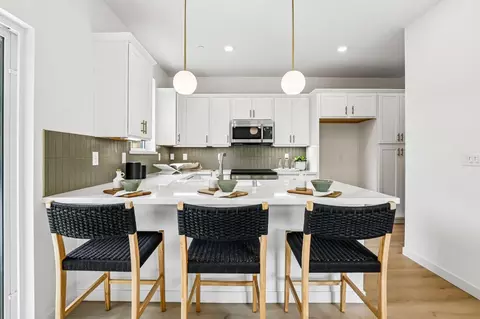 2 Kierland Pl, Elk Grove, CA 95758