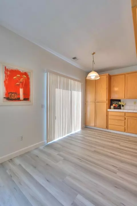 Kitchen - 2235 Tahoe Cir, Tracy, CA 95376 photo 4 of 5