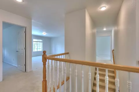 Entry Way - 2235 Tahoe Cir, Tracy, CA 95376 photo 4 of 8