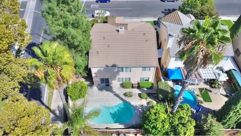 View/Area - 2235 Tahoe Cir, Tracy, CA 95376 photo 4 of 6