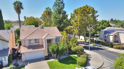 View/Area - 2235 Tahoe Cir, Tracy, CA 95376 photo 2 of 6
