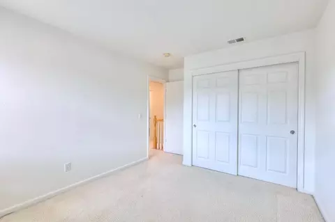 Bedroom - 2235 Tahoe Cir, Tracy, CA 95376 photo 8 of 10