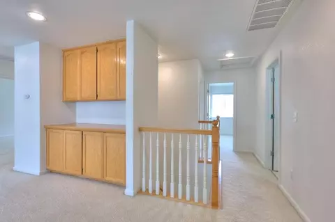 Entry Way - 2235 Tahoe Cir, Tracy, CA 95376 photo 5 of 8