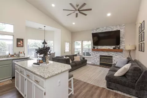 Other - 2520 Carmichael, Turlock, CA 95382 photo 4 of 11