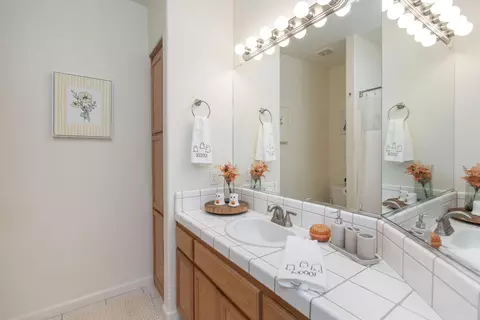 Bath - 2520 Carmichael, Turlock, CA 95382 photo 1 of 6