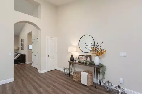 Entry Way - 2520 Carmichael, Turlock, CA 95382 photo 3 of 5