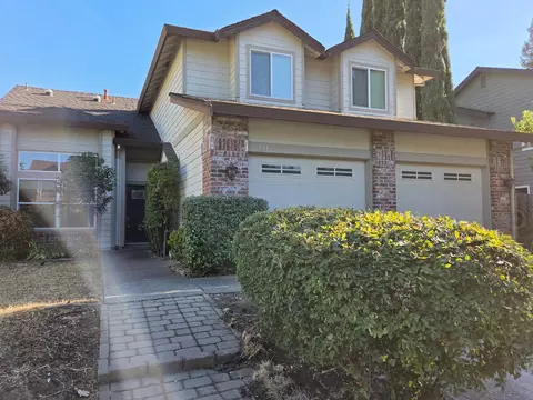 Exterior - 111 Seergreen Way, Folsom, CA 95630 photo 2 of 11