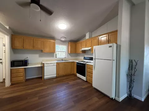 Kitchen - 7747 Doster Rd, Mountain Ranch, CA 95246 photo 1 of 2