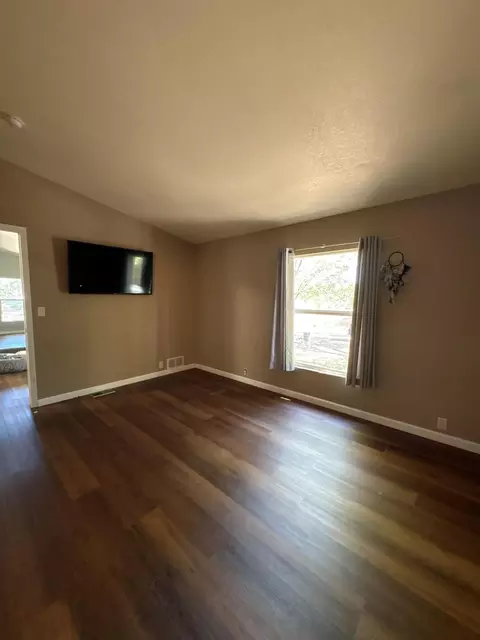 Living - 7747 Doster Rd, Mountain Ranch, CA 95246 photo 4 of 4