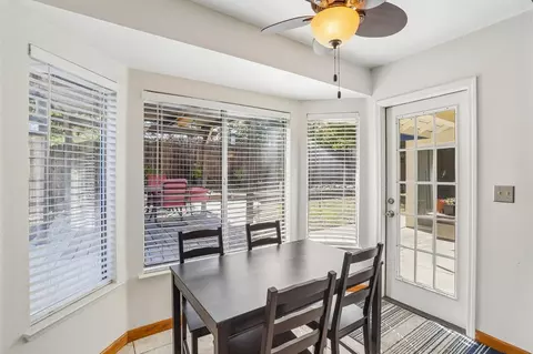 Dining - 8410 Clear Valley Ct, Antelope, CA 95843 photo 4 of 4