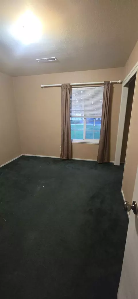 Bedroom - 2747 Saratoga Ave, Merced, CA 95340 photo 1 of 3