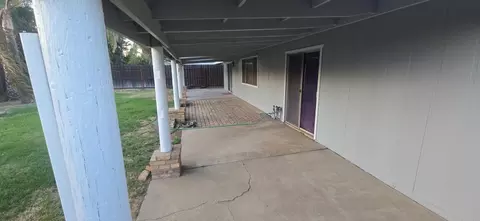 Exterior - 2747 Saratoga Ave, Merced, CA 95340 photo 7 of 11