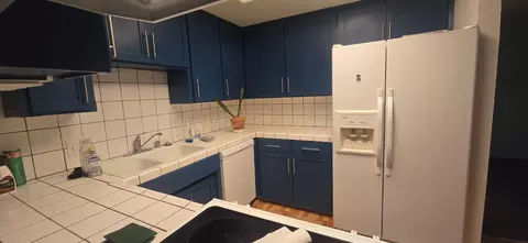 Kitchen - 2747 Saratoga Ave, Merced, CA 95340 photo 3 of 4