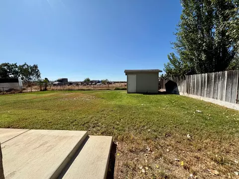 Exterior - 1903 Belcher Ave, Merced, CA 95348 photo 9 of 10