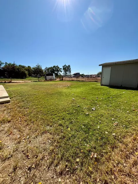 Exterior - 1903 Belcher Ave, Merced, CA 95348 photo 6 of 10