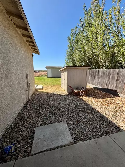 Exterior - 1903 Belcher Ave, Merced, CA 95348 photo 4 of 10