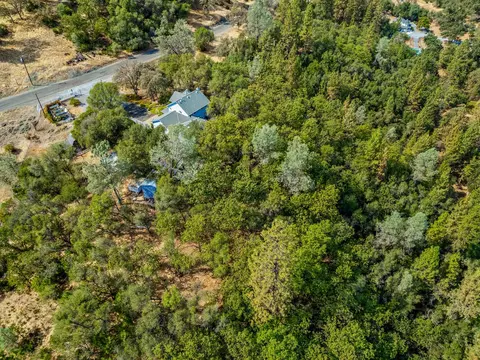 View/Area - 4711 Meadowview Acres Rd, Cool, CA 95614 photo 4 of 6