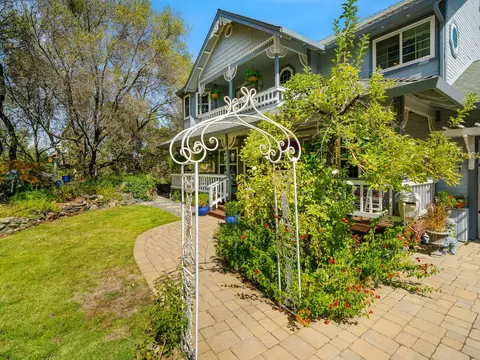 Exterior - 4711 Meadowview Acres Rd, Cool, CA 95614 photo 10 of 19
