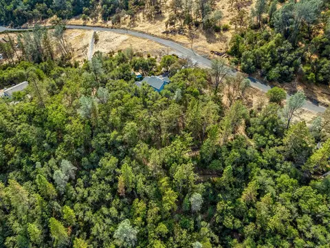 View/Area - 4711 Meadowview Acres Rd, Cool, CA 95614 photo 5 of 6