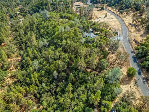 View/Area - 4711 Meadowview Acres Rd, Cool, CA 95614 photo 6 of 6