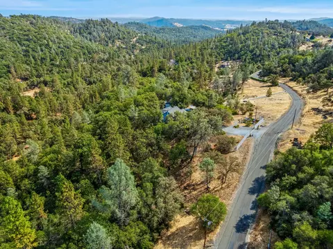 View/Area - 4711 Meadowview Acres Rd, Cool, CA 95614 photo 2 of 6