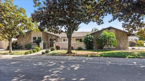3520 Portage Plz, Stockton, CA 95219