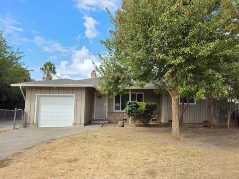 6941 7th Ave, Rio Linda, CA 95673