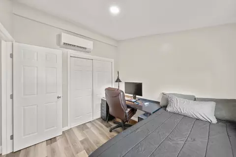 Bedroom - 5648 Riverside Dr, Olivehurst, CA 95961 photo 2 of 5