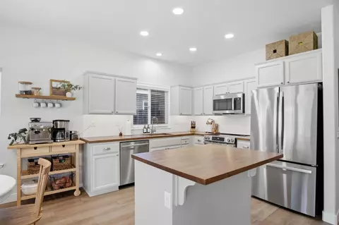 Kitchen - 2186 Typhoon Ct, Turlock, CA 95380 photo 1 of 4