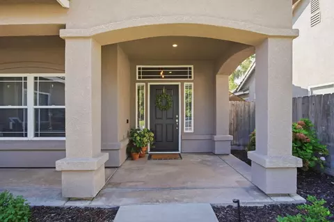 Exterior - 2186 Typhoon Ct, Turlock, CA 95380 photo 3 of 6