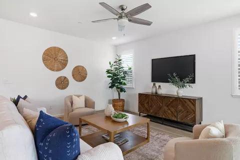 Living - 979 Carson River Dr, Lincoln, CA 95648 photo 2 of 2