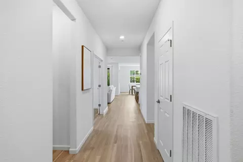 Entry Way - 979 Carson River Dr, Lincoln, CA 95648 photo 3 of 14