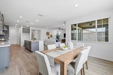 Dining - 979 Carson River Dr, Lincoln, CA 95648 photo 2 of 2