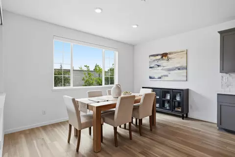 Dining - 979 Carson River Dr, Lincoln, CA 95648 photo 1 of 2