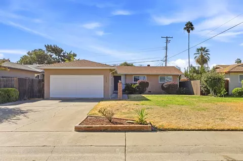 2306 Turnesa Ave, Sacramento, CA 95822