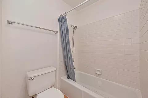 Bath - 5237 Janell Way, Carmichael, CA 95608 photo 3 of 4