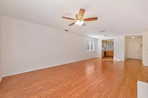 Living - 5237 Janell Way, Carmichael, CA 95608 photo 2 of 4